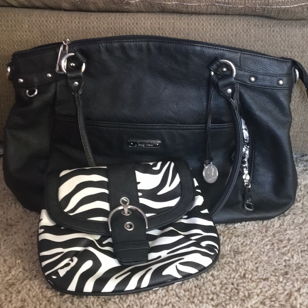 Grace adele with clutch
